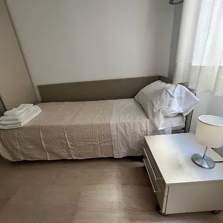 شقة A Casa Di Nonna